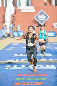 BIB: 240, 
                            <button type="button" onclick="openModal(22765218)" class="btn btn-primary btn-sm float-right btn-popup" data-toggle="modal" data-target=".modal-high-quality">
                        <i class="fas fa-shopping-cart"></i> Add to Cart
                    </button>
                                            <button type="button" onclick="isThisMe(22765218, true)" class="btn btn-success btn-sm float-right btn-popup btn-isme hidden" data-toggle="tooltip" data-placement="bottom" title="นี่คือรูปของคุณใช่ไหม คลิกที่นี่เพื่อเอาเข้าอัลบั้ม">
                        <i class="fas fa-plus"></i> Add to album
                    </button>
                    <button type="button" onclick="isThisMe(22765218, false)" class="btn btn-warning btn-sm float-right btn-popup btn-isnotme hidden">
                        <i class="fas fa-ban"></i> Remove from album
                    </button>